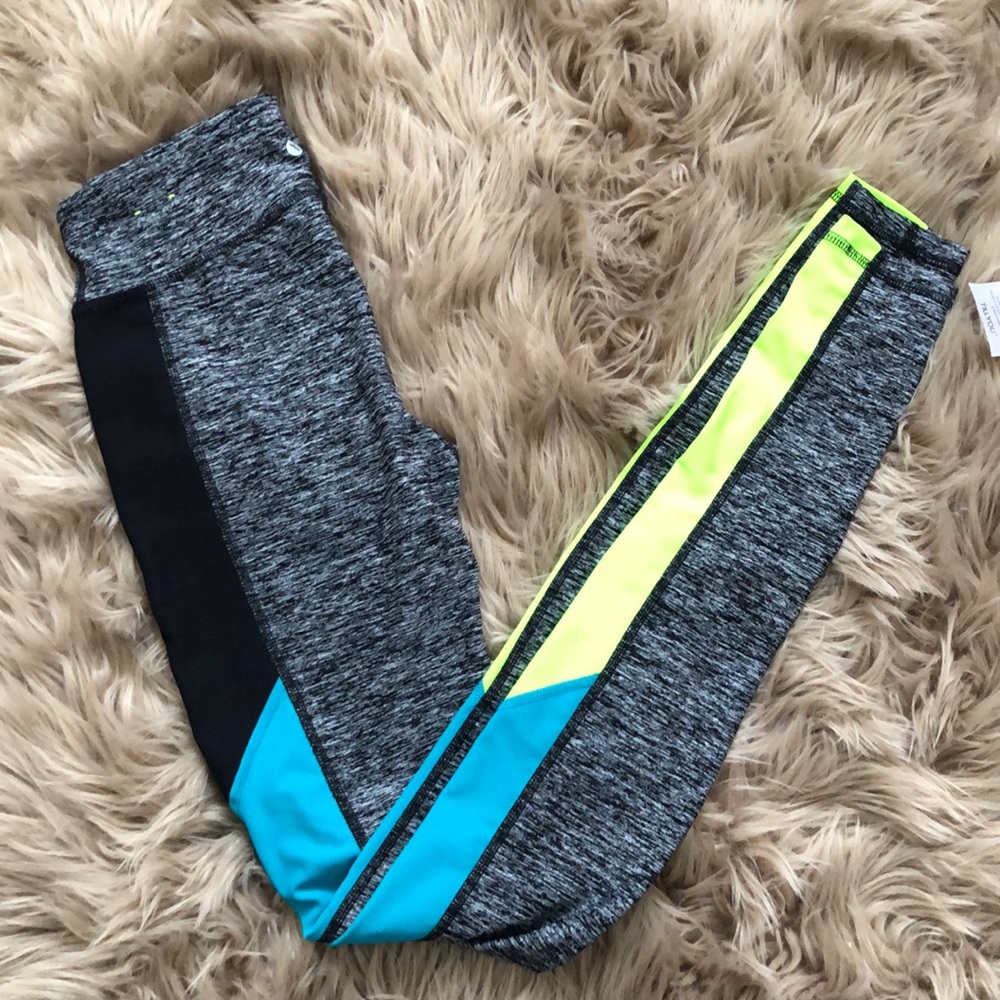 Performance leggings